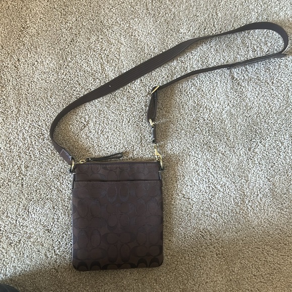 Coach brown crossbody bag - Picture 2 of 2